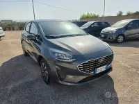 Usata Ford Fiesta Titanium 75 CV (55 kW) 2023 Grigio Utilitaria