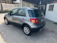Usata Fiat Sedici 120 CV (88 kW) 2009 Grigio SUV