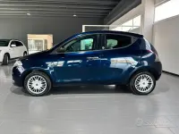 Usata Lancia Ypsilon Silver 69 CV (50 kW) 2016 Blu Utilitaria