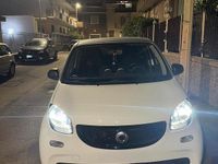 Usata Smart ForFour 71 CV (52 kW) 2018 Bianco Utilitaria