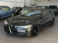 Usata Alfa Romeo Giulia Super 160 CV (117 kW) 2018 Nero Berlina