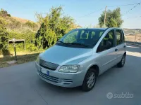 Usata Fiat Multipla 103 CV (75 kW) 2008 Grigio Monovolume