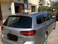 Usata VW Passat 190 CV (139 kW) 2016 Grigio Station wagon
