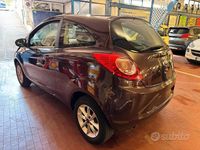 Usata Ford Ka Titanium 69 CV (50 kW) 2015 Viola Utilitaria