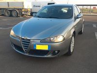 Usata Alfa Romeo 147 120 CV (88 kW) 2005 Grigio Utilitaria