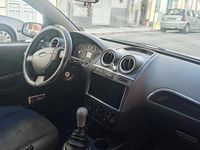 Usata Ford Fiesta 68 CV (50 kW) 2006 Grigio Utilitaria