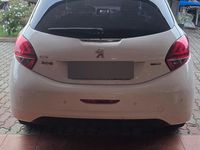 Usata Peugeot 208 82 CV (60 kW) 2016 Bianco Utilitaria
