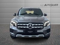 Usata Mercedes GLB200 150 CV (110 kW) 2022 Grigio montagna / metallizzato SUV