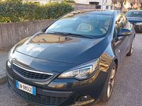 Usata Opel Astra GTC 140 CV (102 kW) 2012 Nero Coupé
