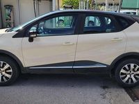 Usata Renault Captur Intens 90 CV (66 kW) 2016 Beige SUV