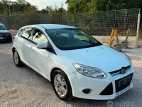 Usata Ford Focus Titanium 116 CV (85 kW) 2013 Bianco Berlina