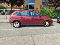 Usata Ford Focus 100 CV (73 kW) 2001 Rosso Utilitaria