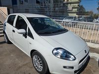 Usata Fiat Punto Street 95 CV (69 kW) 2018 Bianco Utilitaria