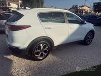Usata Kia Sportage 132 CV (97 kW) 2019 Bianco SUV