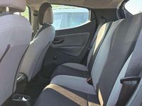 Usata Lancia Ypsilon 69 CV (50 kW) 2014 Nero Utilitaria