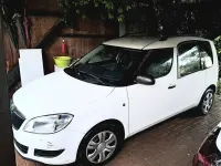 Usata Skoda Roomster Active 69 CV (50 kW) 2011 Bianco Monovolume