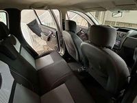 Usata Dacia Duster Lauréate 109 CV (80 kW) 2016 Argento SUV