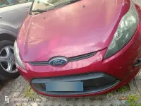 Usata Ford Fiesta 95 CV (69 kW) 2011 Rosso Berlina