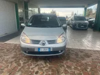 Usata Renault Scénic 100 CV (73 kW) 2004 Argento Monovolume