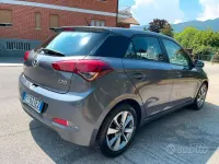 Usata Hyundai i20 Style 84 CV (61 kW) 2015 Grigio Berlina