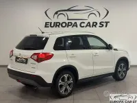 Usata Suzuki Vitara 120 CV (88 kW) 2018 Bianco SUV