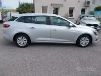 Usata Renault Mégane GrandTour Business 116 CV (85 kW) 2019 Grigio Station wagon