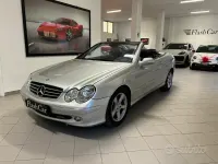 Usata Mercedes CLK200 163 CV (119 kW) 2003 Grigio Cabrio