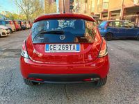 Usata Lancia Ypsilon Silver 69 CV (50 kW) 2021 Utilitaria