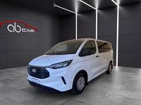 Usata Ford Tourneo Custom Titanium 136 CV (100 kW) 2024 Bianco Furgone