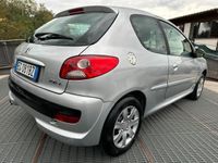 usata Peugeot 206+ 1.1 60CV 3p. TRENDY NEOPATENTAT