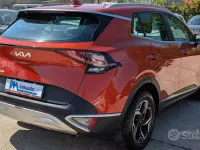 Begagnad Kia Sportage 136 HK (100 kW) 2023 Orange SUV