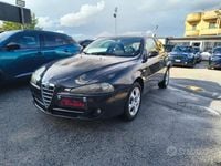 Usata Alfa Romeo 147 Exclusive 120 CV (88 kW) 2006 Nero Utilitaria