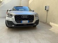 Usata Audi Q2 116 CV (85 kW) 2019 Argento SUV