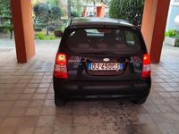 Usata Kia Picanto 61 CV (44 kW) 2007 Nero Utilitaria