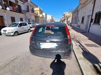 Usata Ford Fiesta Ambiente 75 CV (55 kW) 2004 Utilitaria