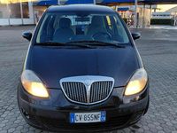 Usata Lancia Musa 95 CV (69 kW) 2005 Nero Monovolume
