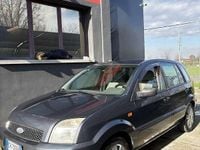 Usata Ford Fusion 101 CV (74 kW) 2003 Utilitaria