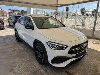 Usado Mercedes GLA180 Premium 116 CV (85 kW) 2023 Blanco SUV