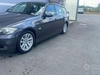 Usata BMW 318 122 CV (89 kW) 2007 Grigio Berlina
