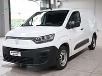 Usata Fiat Doblò 131 CV (96 kW) 2023 Bianco Monovolume