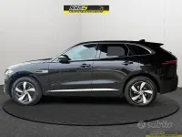 Usata Jaguar F-Pace R-Dynamic 204 CV (150 kW) 2023 Nero SUV