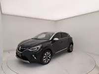 Usata Renault Captur Intens 160 CV (117 kW) 2022 Blu scuro SUV