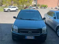 Usata Ford Fusion 101 CV (74 kW) 2002 Nero Utilitaria