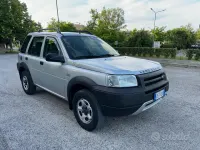 Usata Land Rover Freelander 111 CV (81 kW) 2002 Grigio SUV