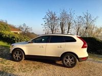 Usata Volvo XC60 Momentum 215 CV (158 kW) 2011 Bianco SUV