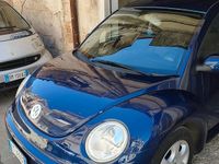 Usata VW New Beetle 2004 Utilitaria