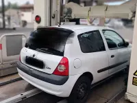 Usata Renault Clio II Authentique 58 CV (42 kW) 2005 Bianco Berlina