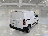 Usata Toyota Proace 102 CV (75 kW) 2021 Bianco Monovolume