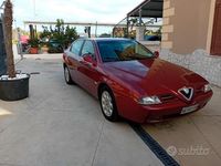 Usata Alfa Romeo 166 Distinctive 136 CV (100 kW) 2000 Rosso Berlina
