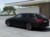 Nuova BMW 520 M Sport 197 CV (144 kW) 2026 Black sapphire metallizzato Station wagon